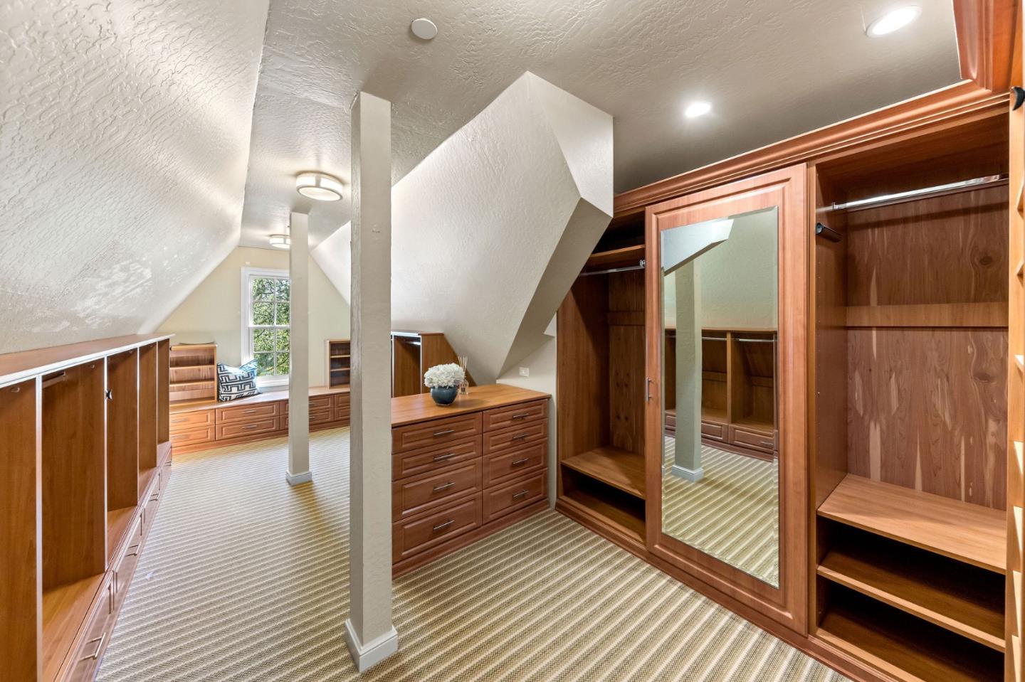 1600 Marlborough Road, Hillsborough, CA 94010