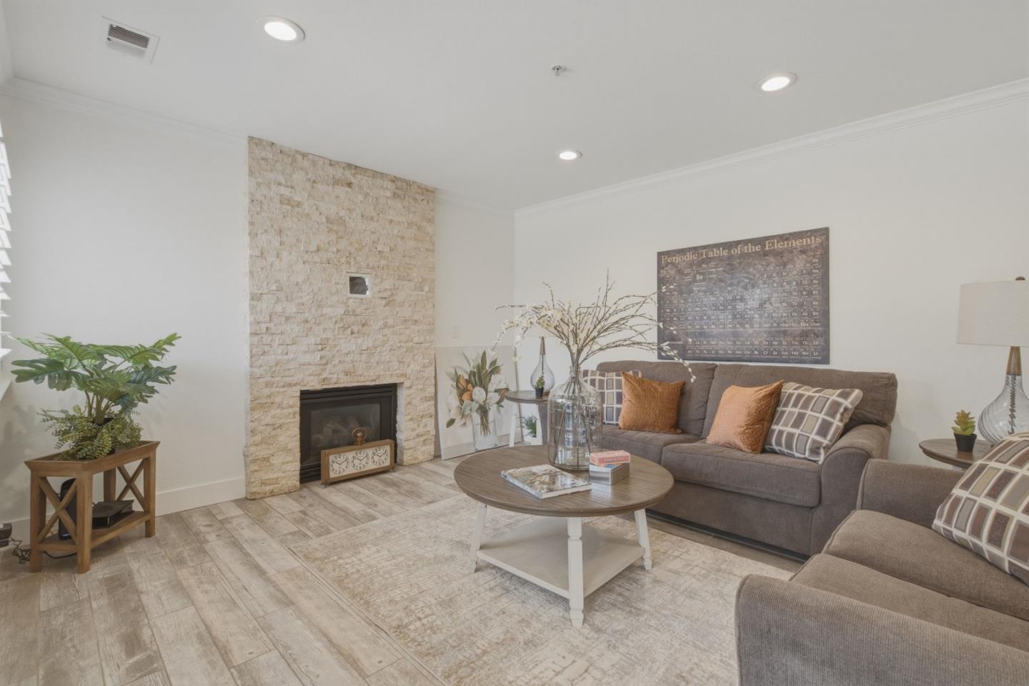 16935 Pine Way, MorganHill, CA 95037