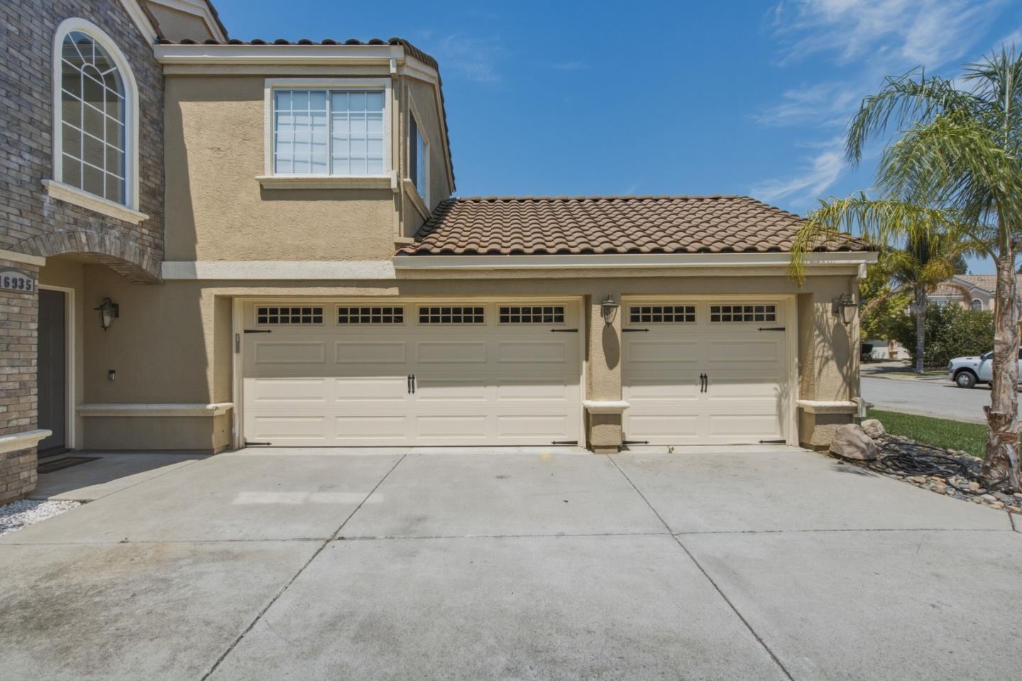 16935 Pine Way, MorganHill, CA 95037