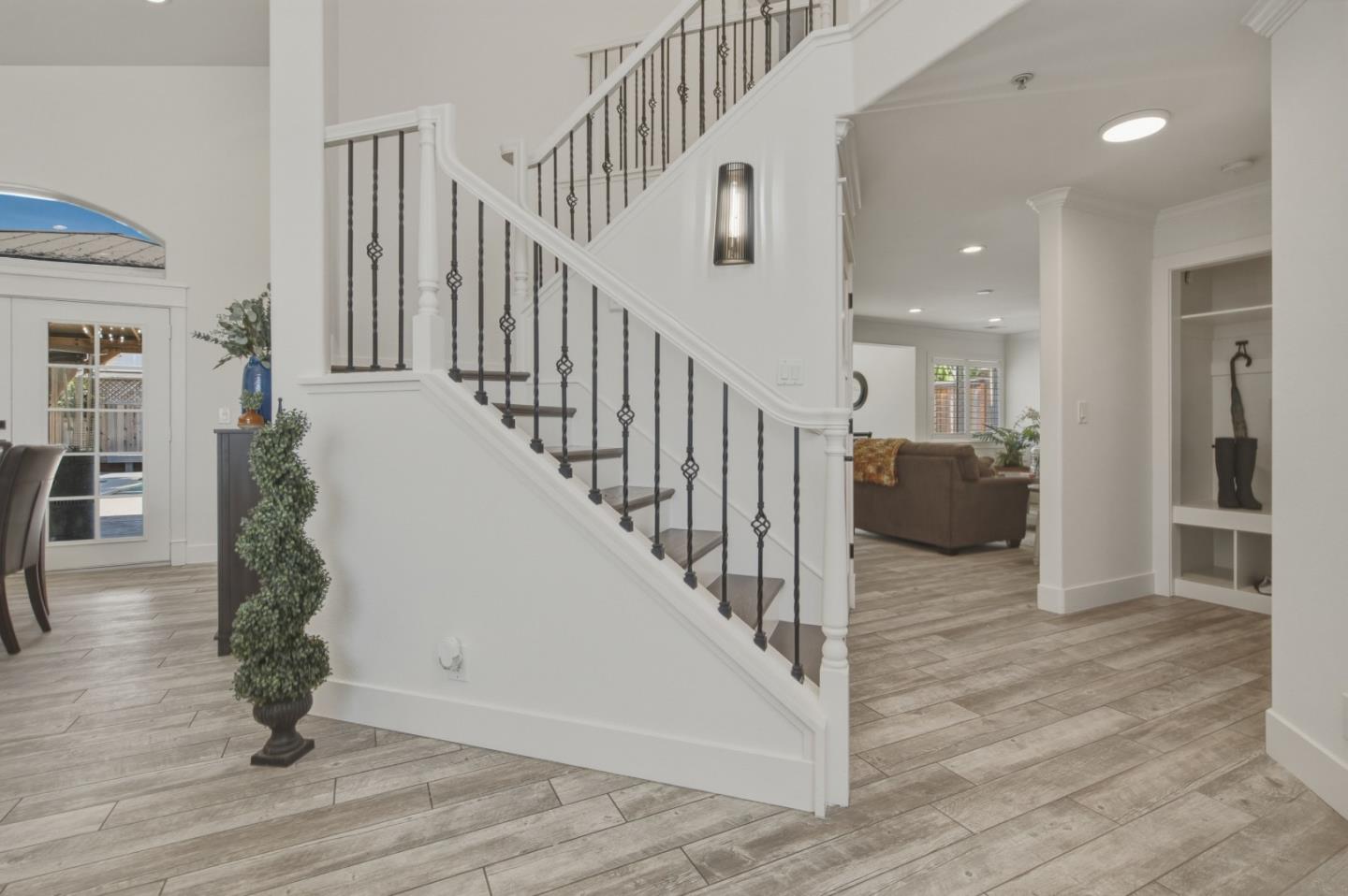 16935 Pine Way, MorganHill, CA 95037