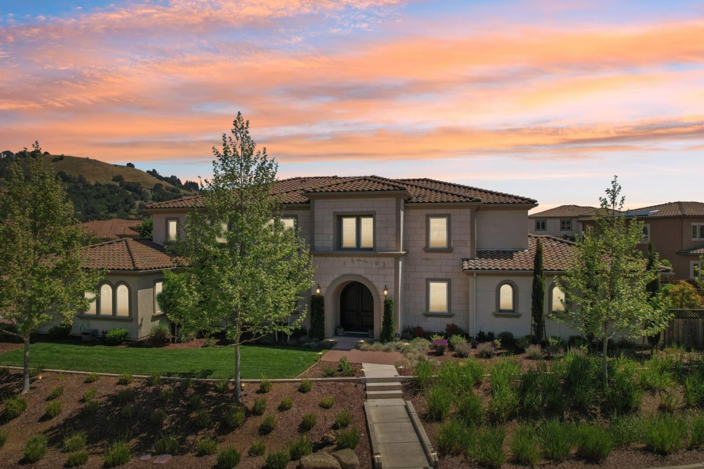 18600 Corte Arcangel, MorganHill, CA 95037