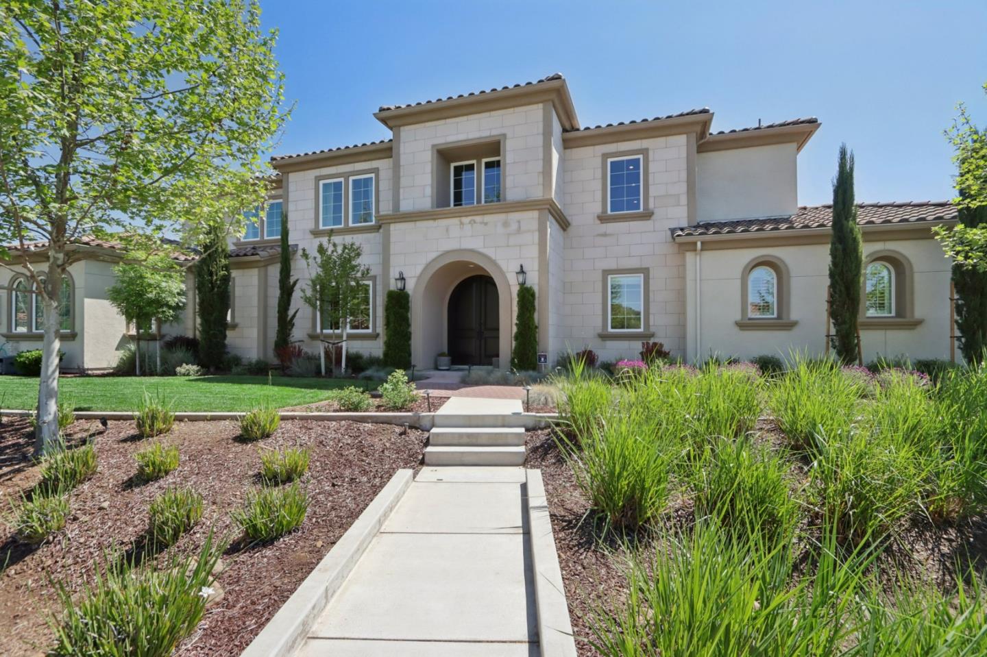18600 Corte Arcangel, MorganHill, CA 95037