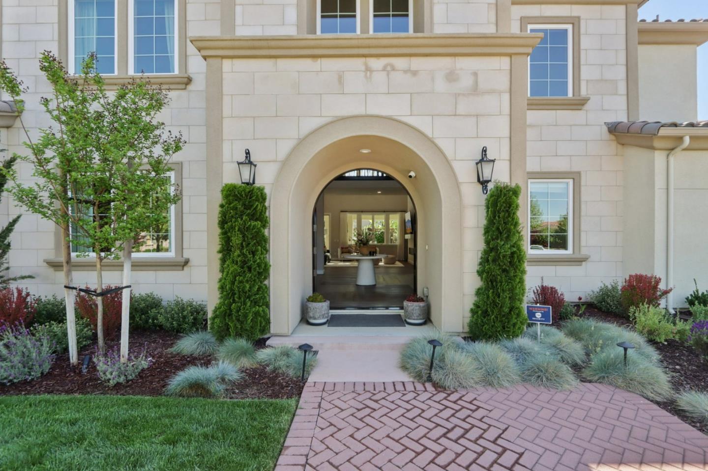 18600 Corte Arcangel, MorganHill, CA 95037