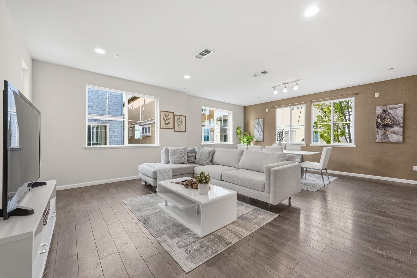 7026 North Mariposa Lane, Dublin, CA 94568