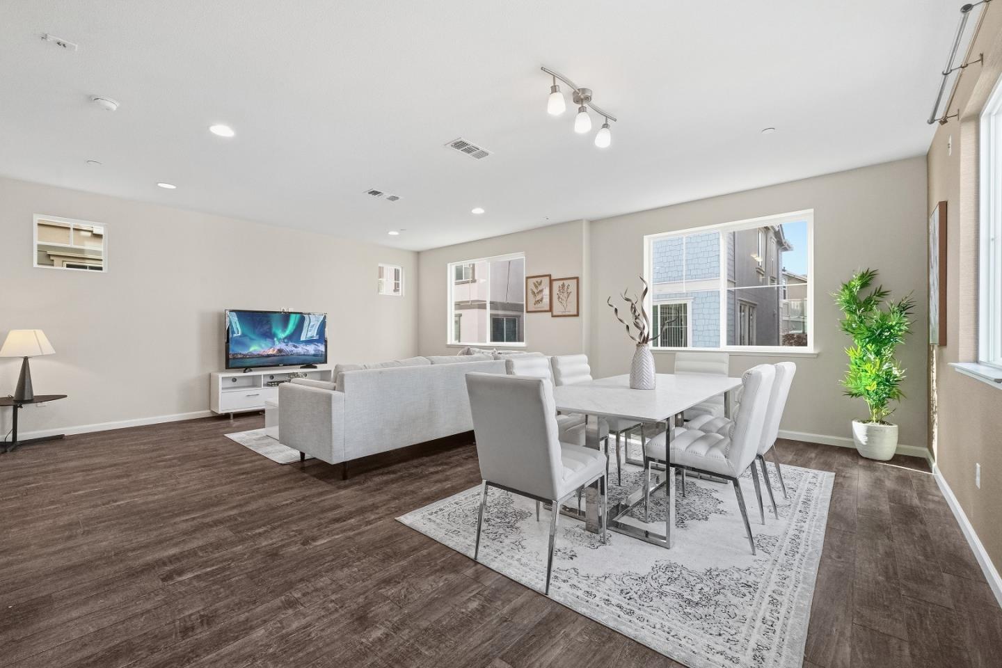 7026 North Mariposa Lane, Dublin, CA 94568