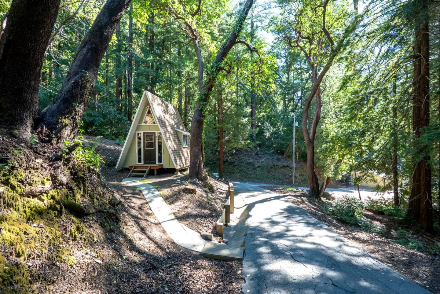 14161 Old Japanese Road, LosGatos, CA 95033