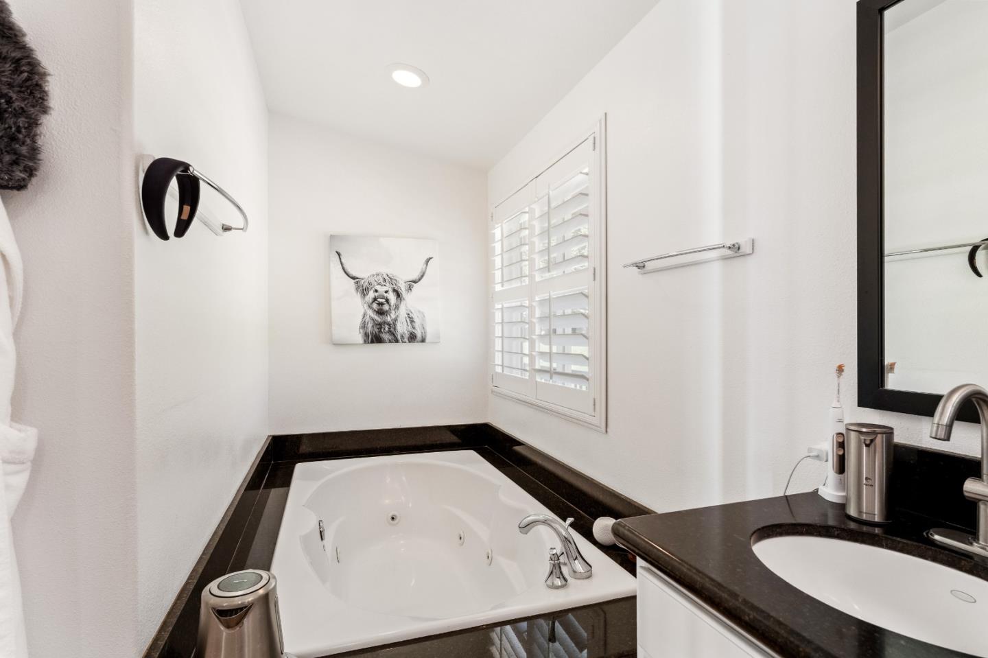 245 Calle De Los Agrinemsors, CarmelValley, CA 93924