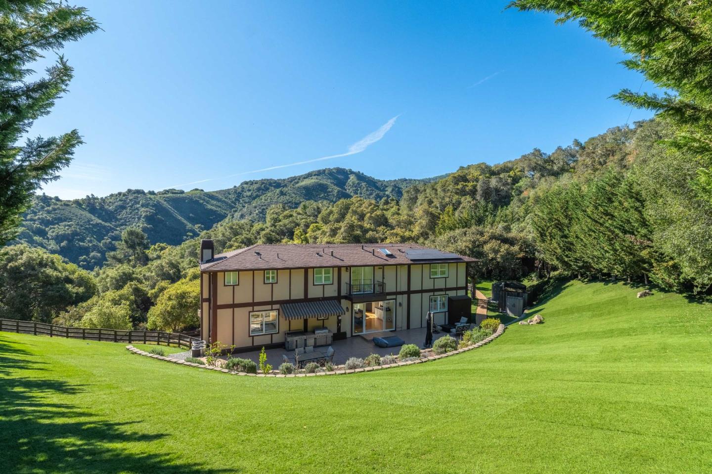 245 Calle De Los Agrinemsors, CarmelValley, CA 93924