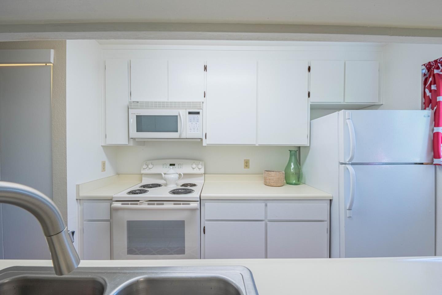 515 Ramona Court, #1, Monterey, CA 93940