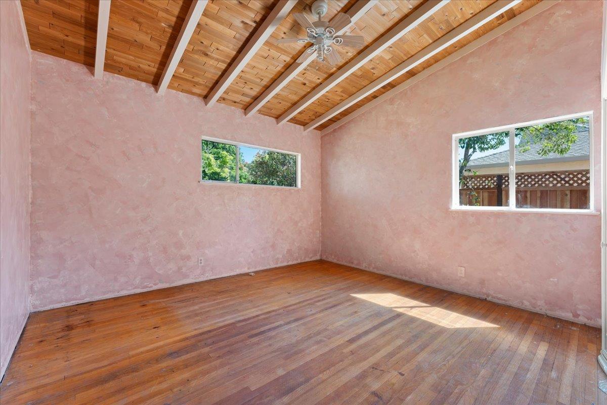16001 Stephenie Lane, LosGatos, CA 95032
