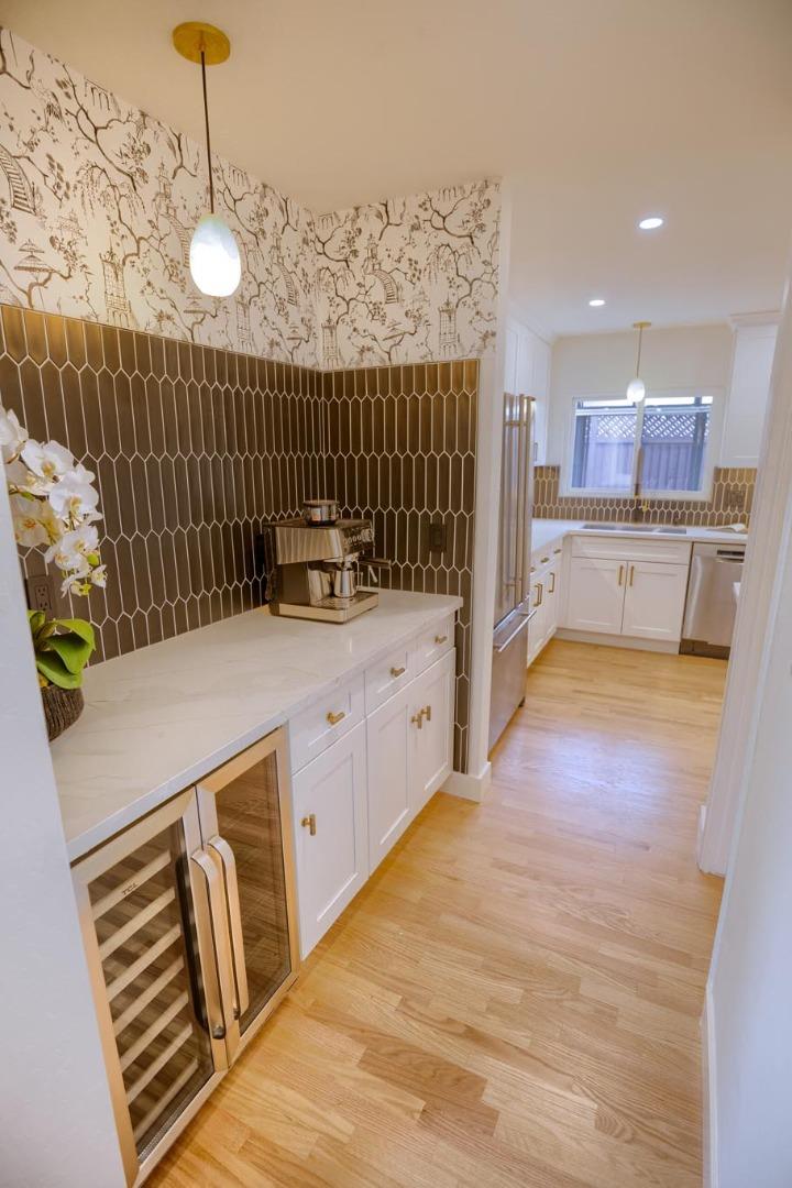 1003 Rosa Avenue, Sunnyvale, CA 94086