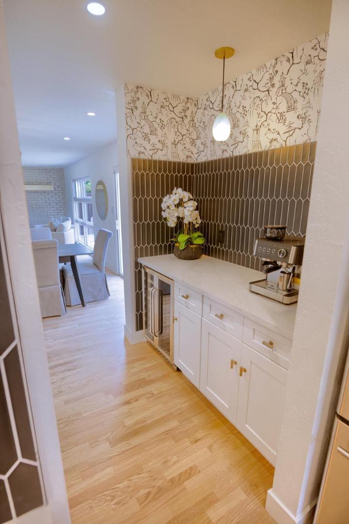 1003 Rosa Avenue, Sunnyvale, CA 94086