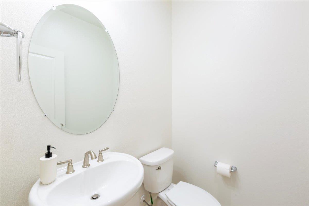 2041 Atlas Loop, MountainView, CA 94043