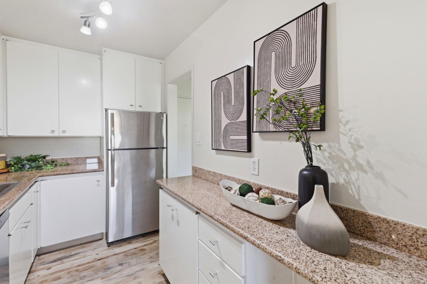 815 North Humboldt Street, #302, SanMateo, CA 94401