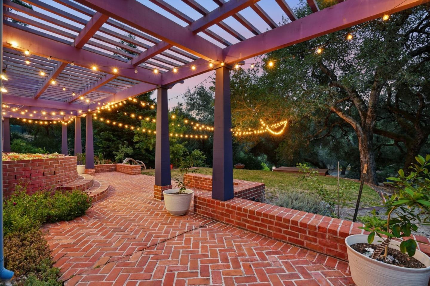 359 Canham Road, ScottsValley, CA 95066