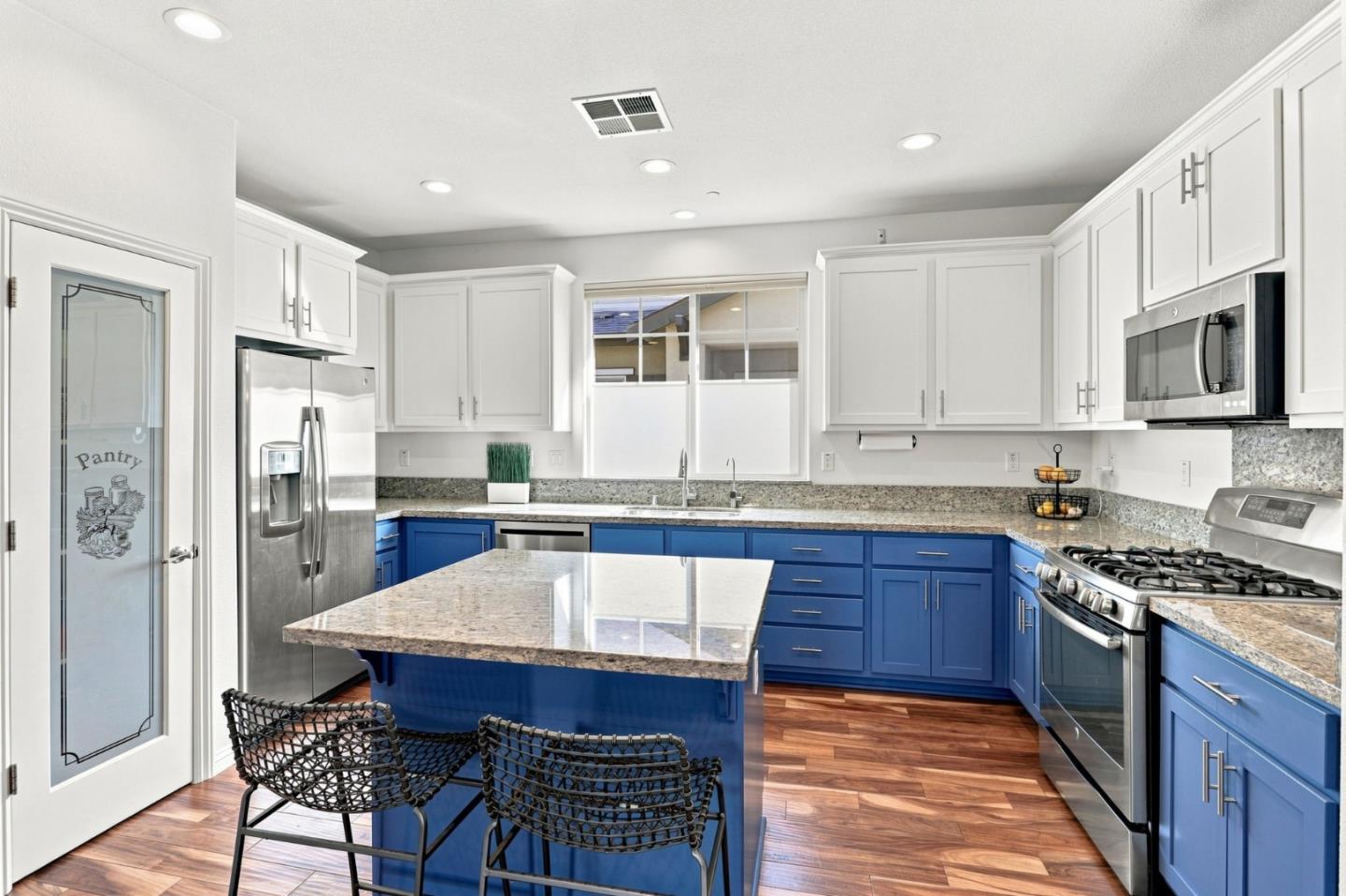 403 Pioneer Lane, ScottsValley, CA 95066