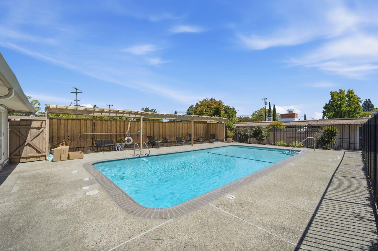 1681 Alvarado Avenue, #10, Walnut Creek, CA 94597