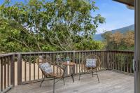 18 Middle Canyon Way, #B, CarmelValley, CA 93924