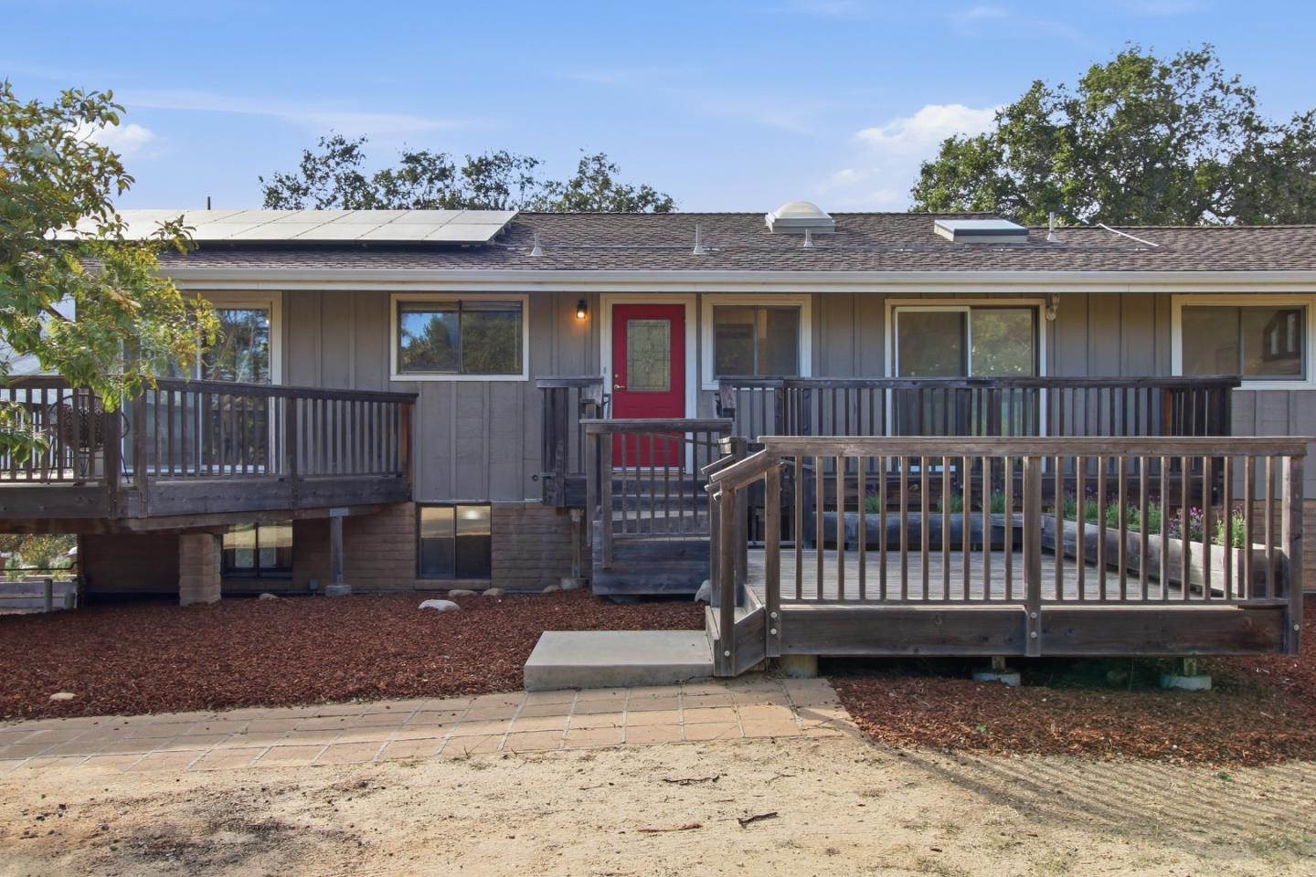 18 Middle Canyon Way, #B, CarmelValley, CA 93924