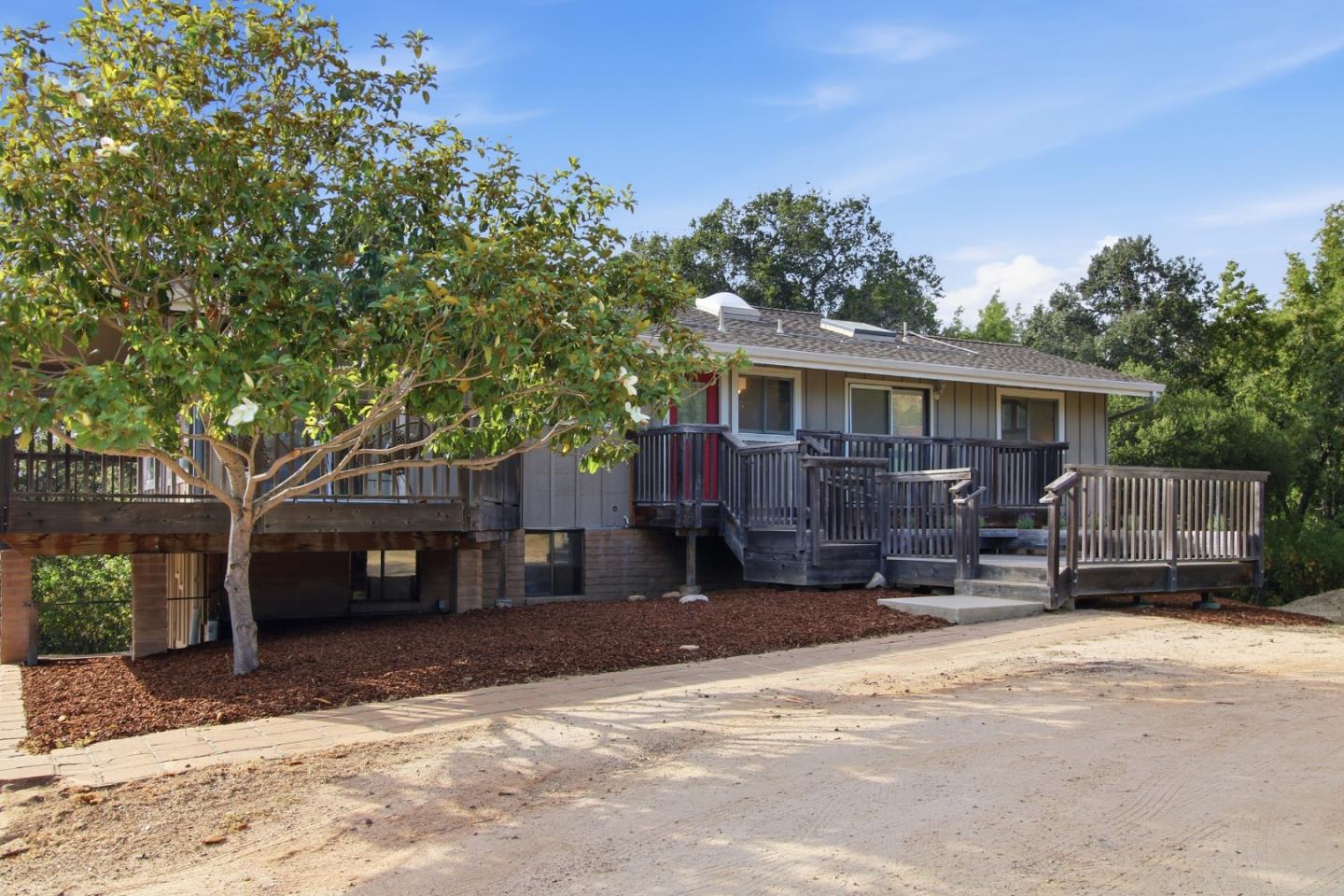 18 Middle Canyon Way, #B, CarmelValley, CA 93924