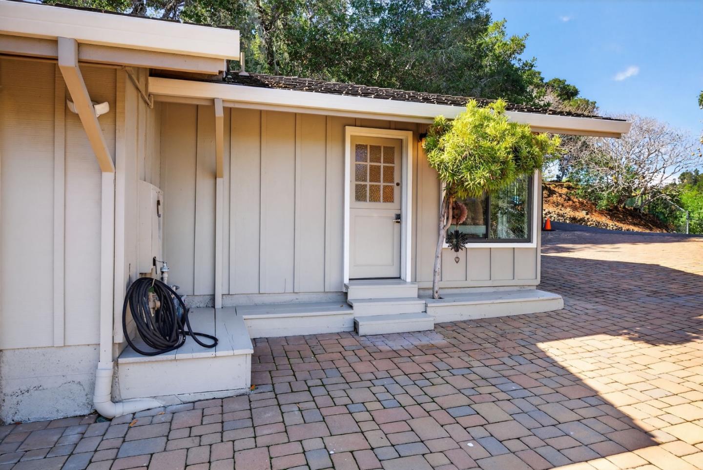 30 Bluebell Lane, Hillsborough, CA 94010