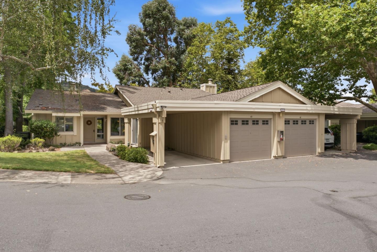 2085 Cactus Court, #1, Walnut Creek, CA 94595