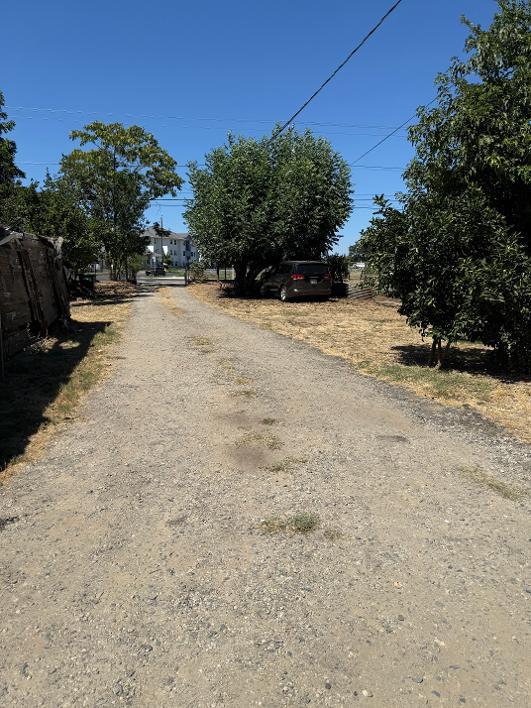 488 East Childs Avenue, Merced, CA 95341