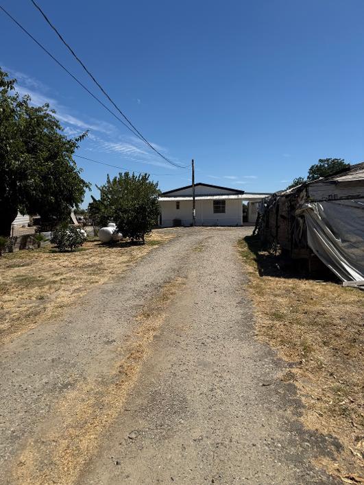 488 East Childs Avenue, Merced, CA 95341