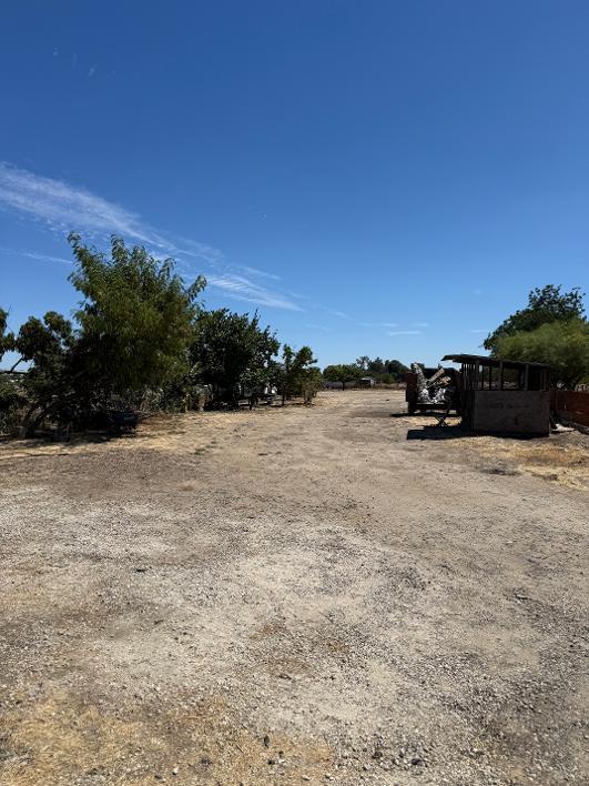 488 East Childs Avenue, Merced, CA 95341