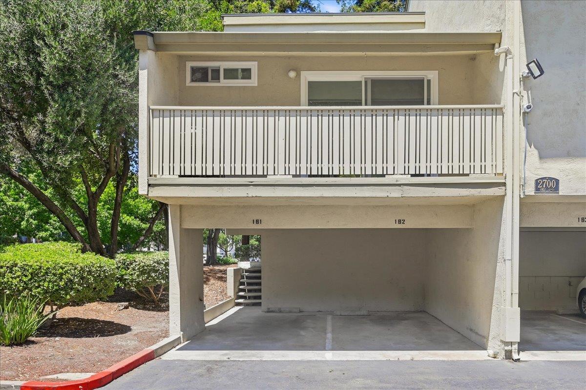 2700 Oak Road, #11, Walnut Creek, CA 94597