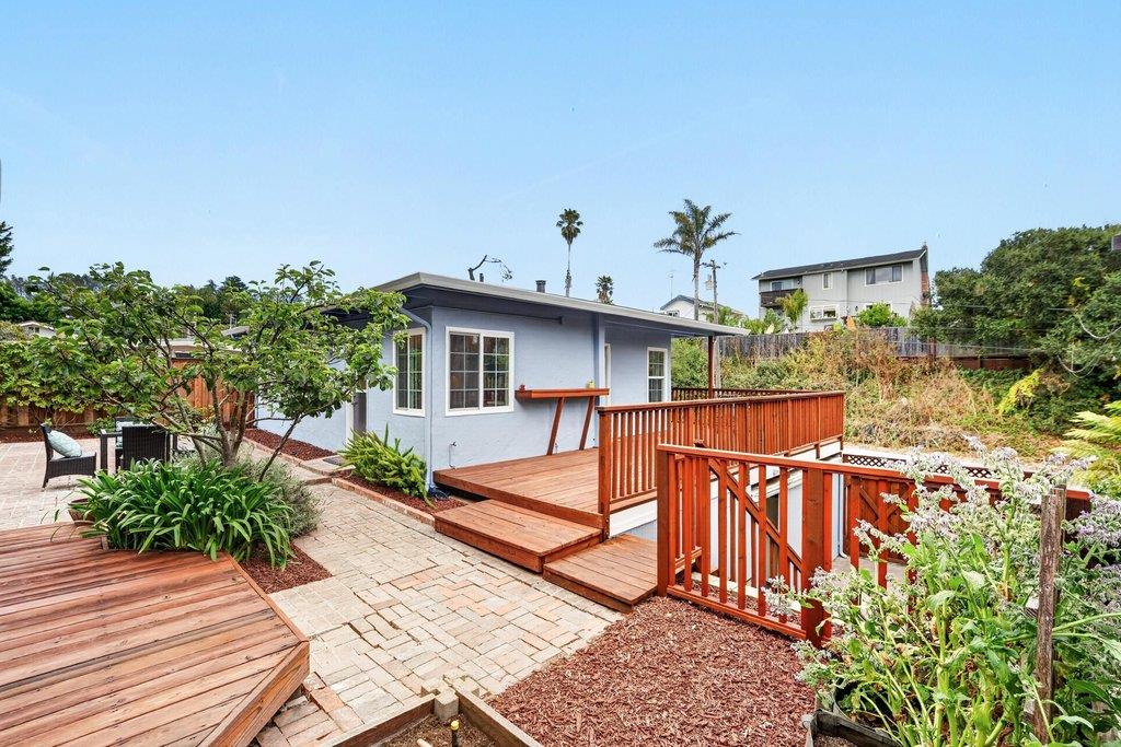 1585 San Andreas Road, Watsonville, CA 95076
