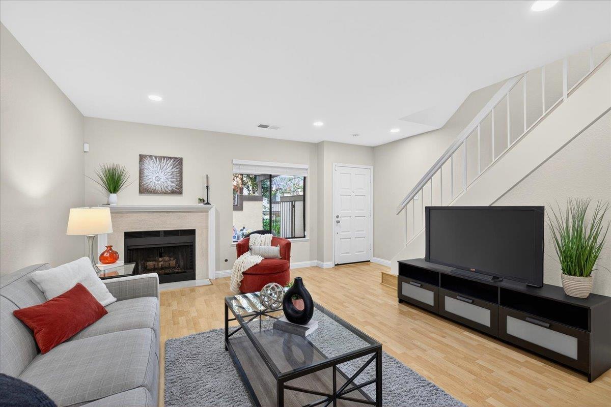 582 Pimlico Court, Walnut Creek, CA 94597