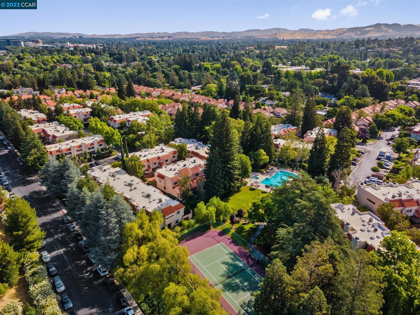 582 Pimlico Court, Walnut Creek, CA 94597