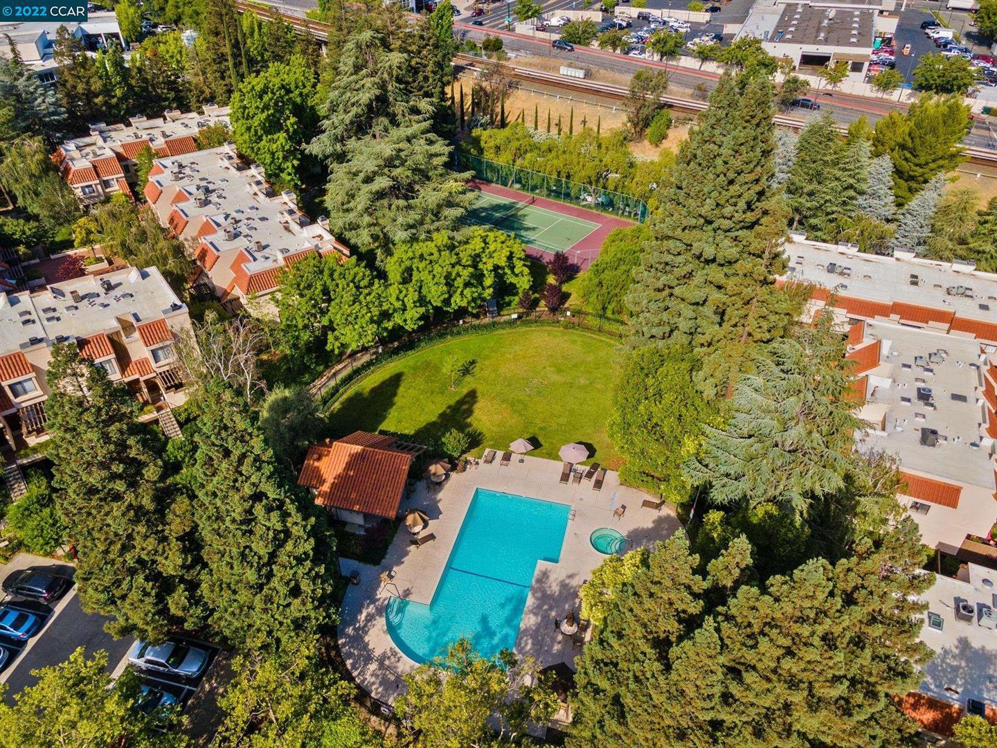 582 Pimlico Court, Walnut Creek, CA 94597