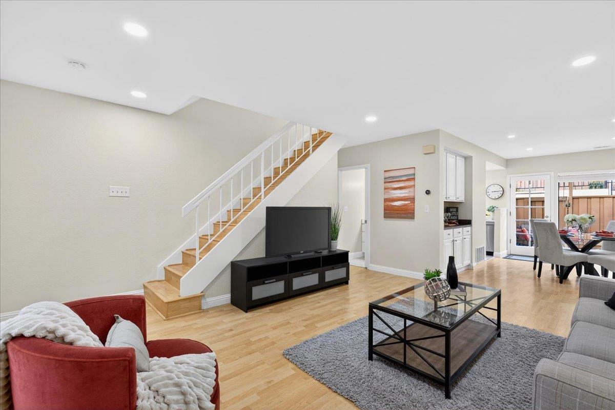 582 Pimlico Court, Walnut Creek, CA 94597