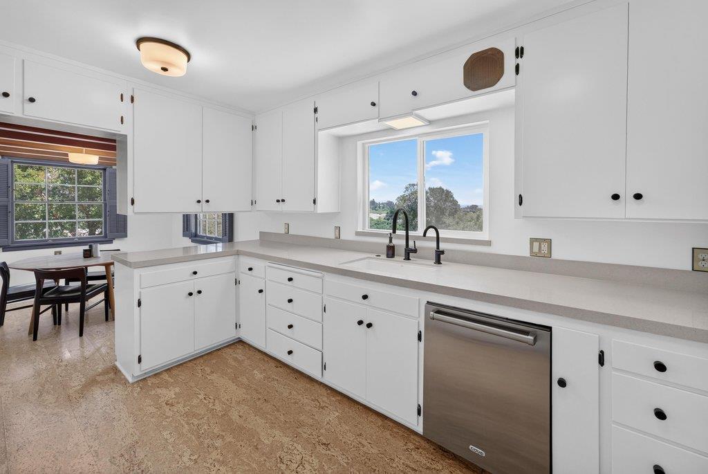 75 Skylark Lane, Watsonville, CA 95076