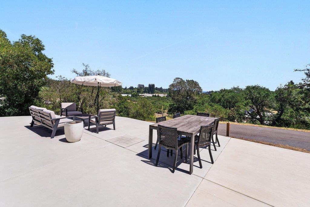 75 Skylark Lane, Watsonville, CA 95076