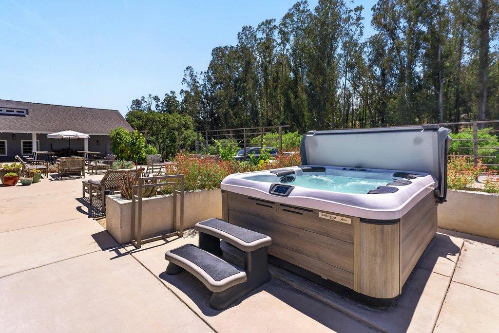75 Skylark Lane, Watsonville, CA 95076