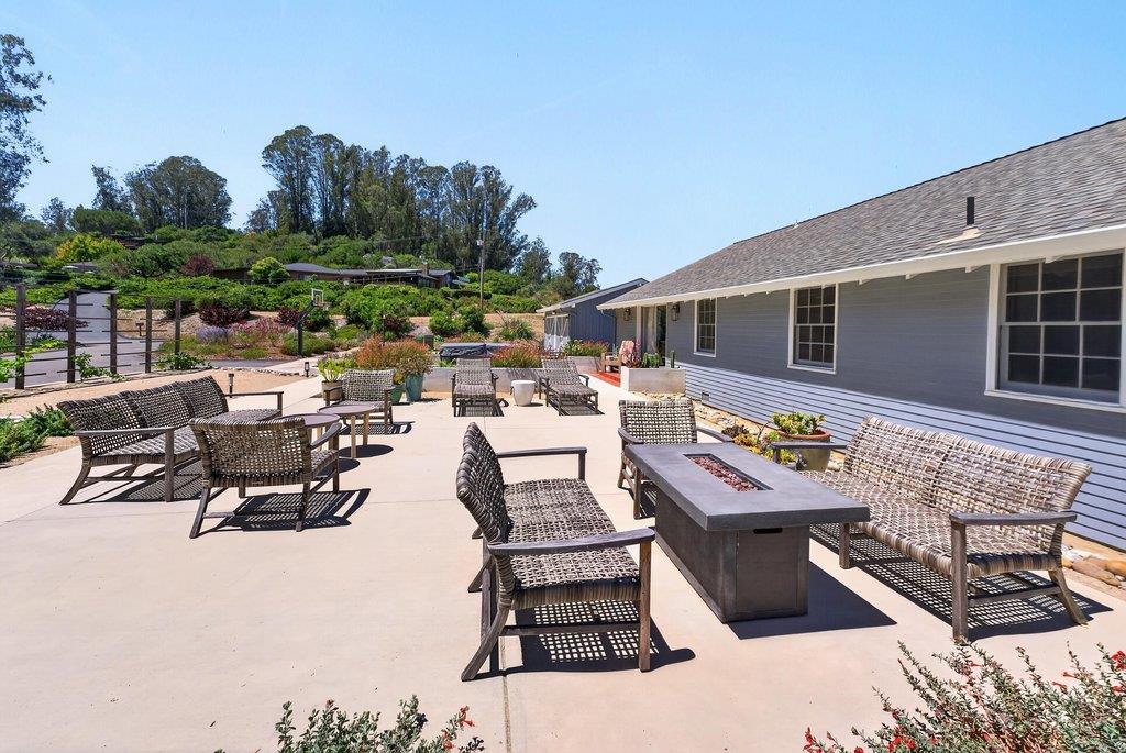 75 Skylark Lane, Watsonville, CA 95076