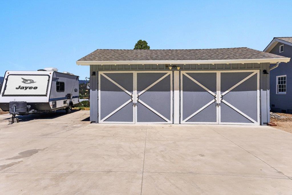 75 Skylark Lane, Watsonville, CA 95076