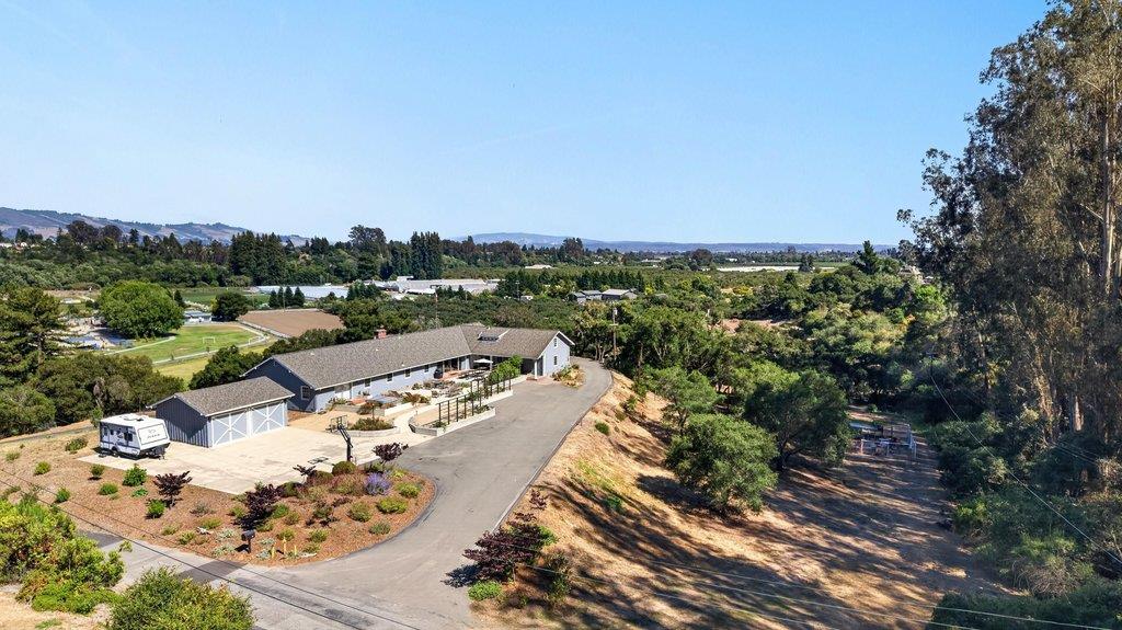 75 Skylark Lane, Watsonville, CA 95076