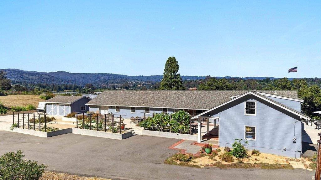 75 Skylark Lane, Watsonville, CA 95076