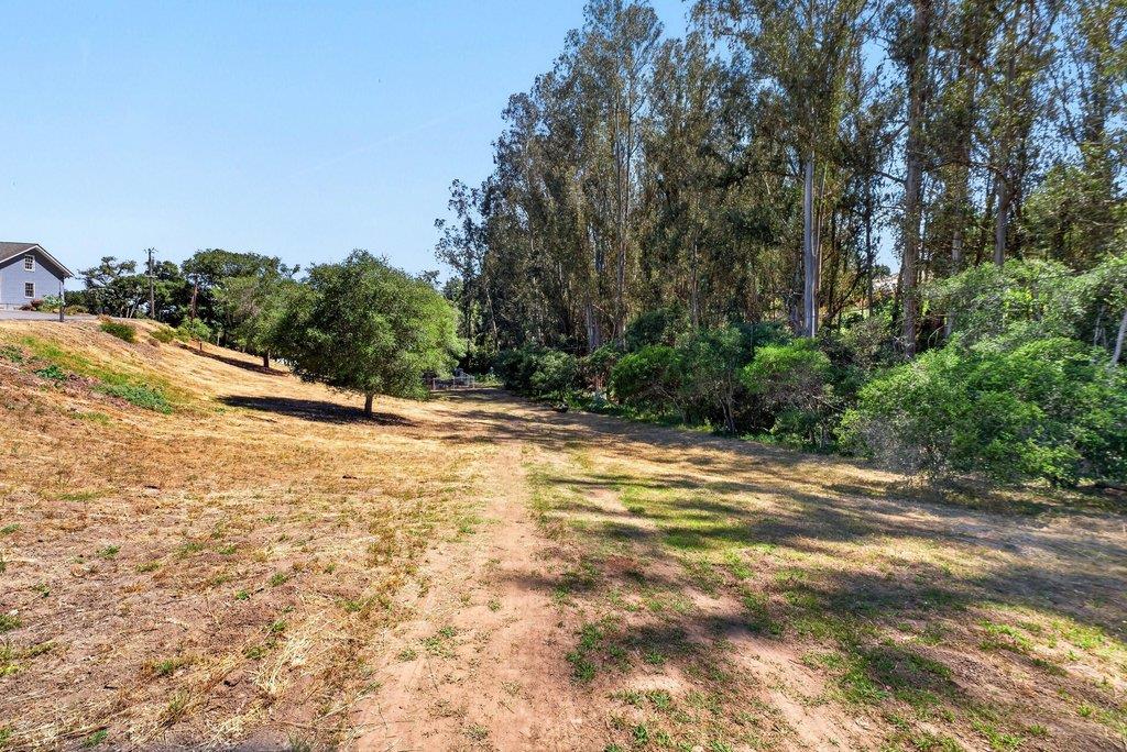 75 Skylark Lane, Watsonville, CA 95076
