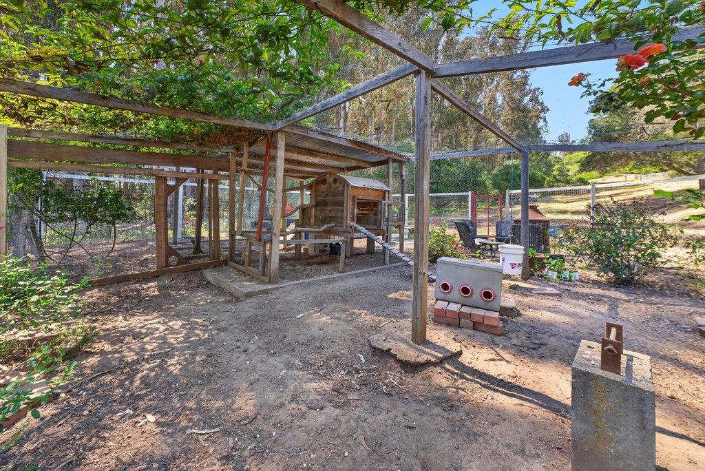 75 Skylark Lane, Watsonville, CA 95076