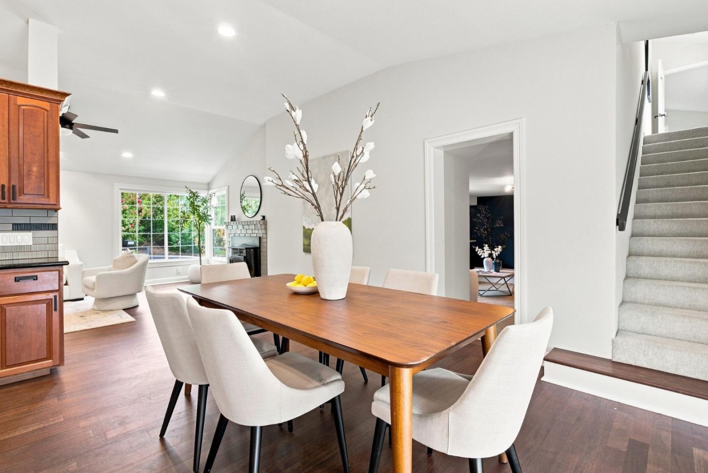 21 Russell Court, Walnut Creek, CA 94598