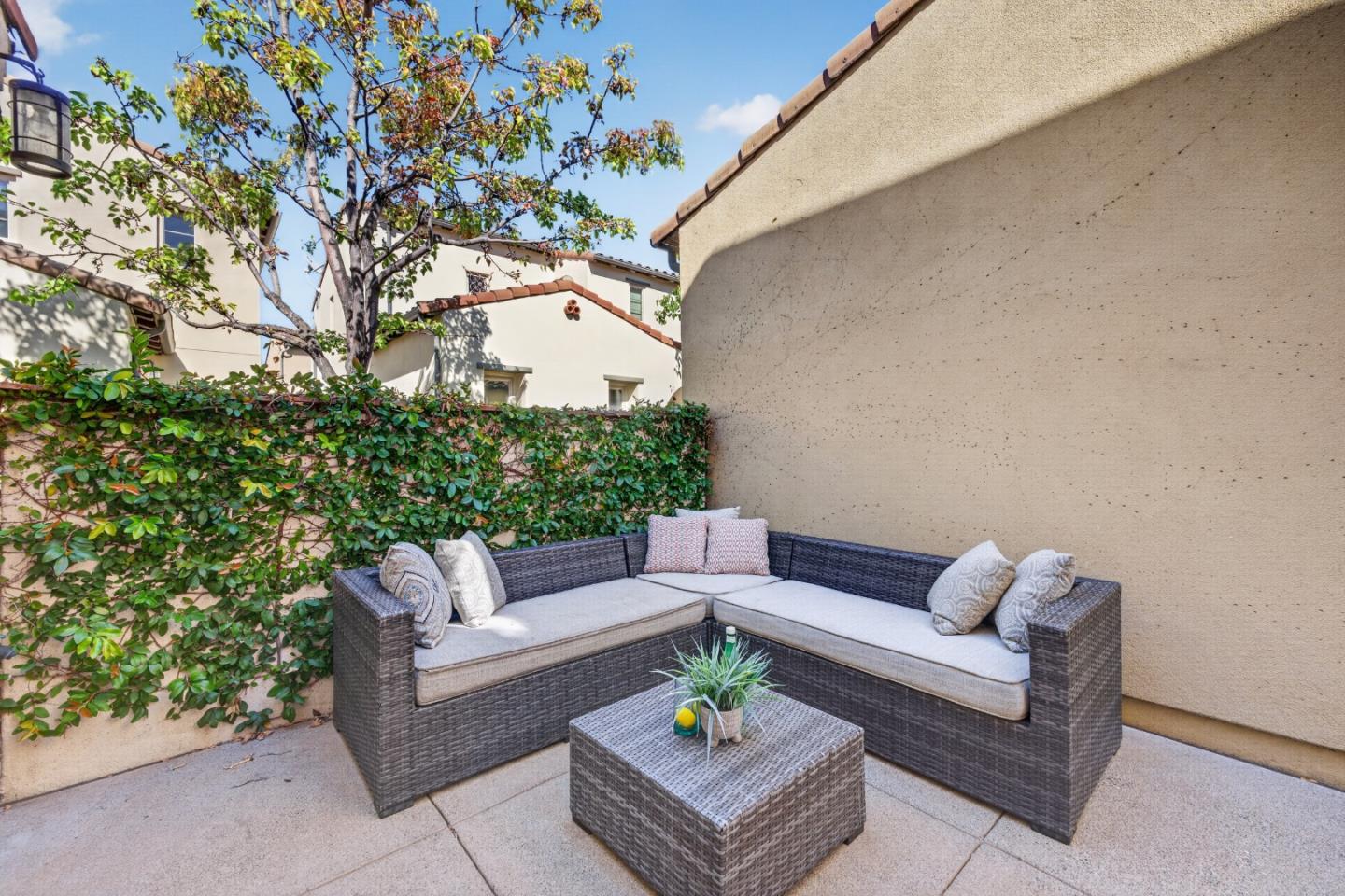 1206 Dahlia Loop, SanJose, CA 95126