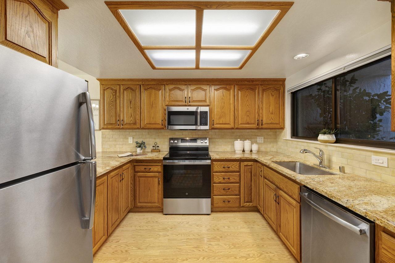 1396 Pinehurst Square, SanJose, CA 95117