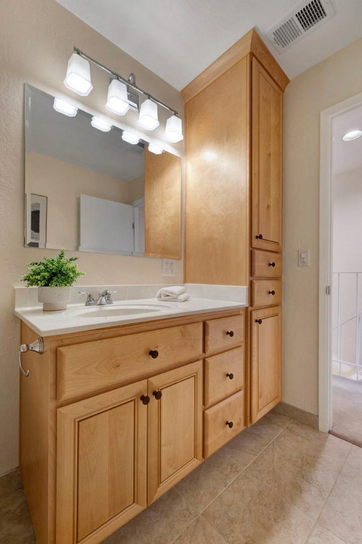 1396 Pinehurst Square, SanJose, CA 95117