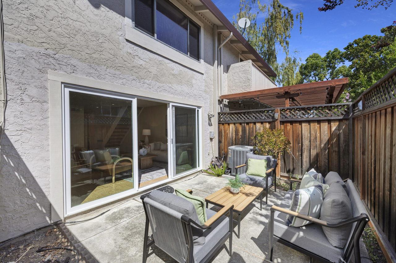 1396 Pinehurst Square, SanJose, CA 95117