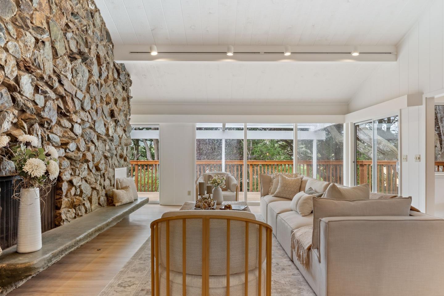6965 Carmel Valley Road, Carmel, CA 93923
